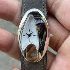 1997's vintage quart watch , made in Japan.