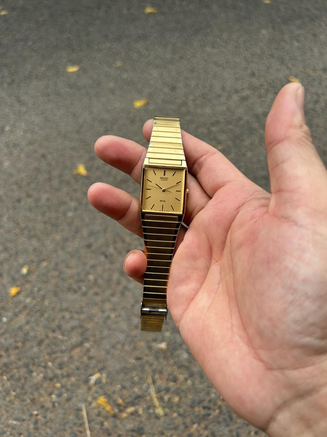 SEIKO クォーツ 5Y31-5040 ゴールドカラー メンズ腕時計 稼働品 SEIKO クォーツ 5Y31-5040 ゴールドカラー メンズ腕時計 稼働品