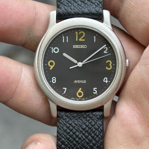 SEIKO Avenue Quartz Watch 7N01-7090/ case no.3N0821 , made in Japan.