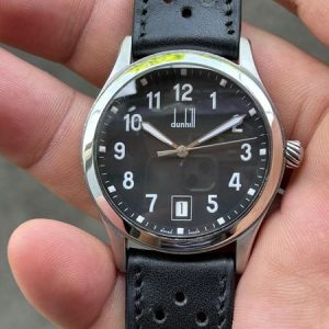 Dunhill Quartz watch BB 27333 / 8003, Swiss made.