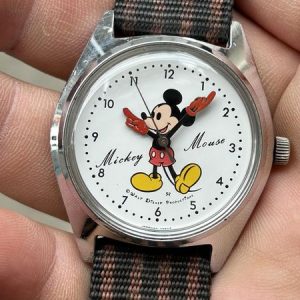 Seiko Tomony manual winding 5000-7000 MGM Mickey Mouse Vintage watch, made in Japan.