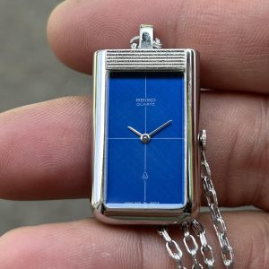 Seiko Necklace Quartz Watch 1400-1600/ case no.900407 , made in Japan.