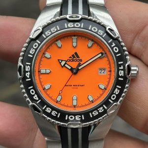 Adidas Quartz Watch 10-0105 all Stainless Steel case / case no.5203880 , made in Japan.