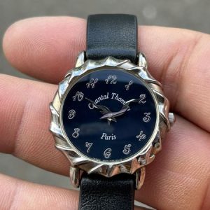 Chantal Thomass Paris - Citizen Quartz 6020-G12781 Y0 / case no.480299, made in japan.