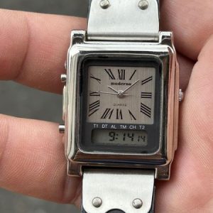 Moderno digital quartz watch NH003, made in Japan.