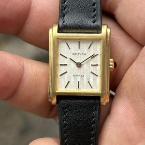 Waltham tank Quartz watch 2702120 / case no.880407, Swiss made