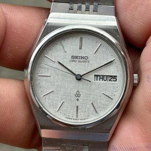 Seiko Lord Quartz Watch 8243-6000 / case no.900088, made in Japan.