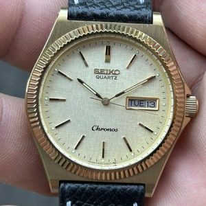 Seiko Chronos Quartz 7433-7010 HGC Stainless steel back/ case no.331322, made in Japan.