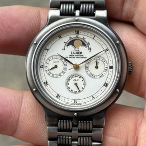 Citizen Moon Phase Club La Mer Urban Tradition for Exciting Professonals Vintage 4310-432436 Y/ case no.8070194 , made in Japan.