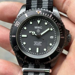 MWC Military automatic 1000ft/300M Watch OKT2013 / SERIEN NR: 0905/7000, ZÜRICH.