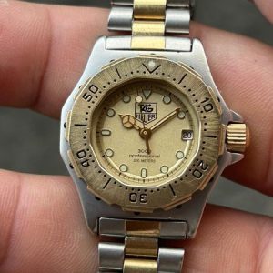 Tag Heuer 3000 Professional 200 meters quartz 935.408 , Swiss made.