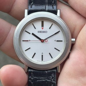 Seiko Engineer Watch Quartz Anti-Magnatic V701-2240 / case no.900568 ,Made in Japan.