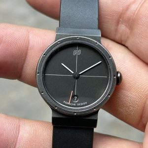 Porsche Design IWC 7 Jewels Swiss Black Dial Round Case 25mm Womans , Swiss made .