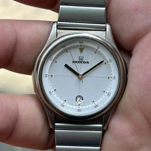 Rare Vintage Honda Quartz Watch VX22-6A10 Wrist Watch / case no. 352424 , made in Japan.