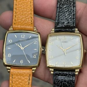 Set SEIKO 9021-5350( case no.5D1744) & 9021-535A (case no.501076) QUARTZ Watch , made in Japan.