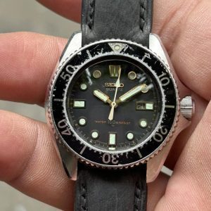 Seiko Diver Quartz Watch 2625-0010 / case no.902434 , made in Japan .