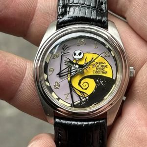 TIM BURTON'S NIGHTMARE BEFORE CHRISTMAS - Fossil quartz watch limited edition 2043/5000 LI-1621 .