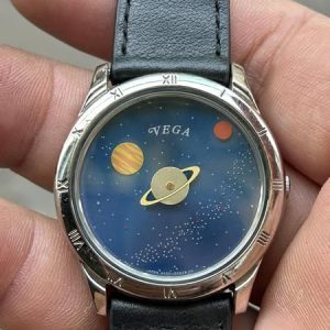 Vega Citizen Quartz 4A31-409299 KA vintage watch / case no.80804628, made in Japan.