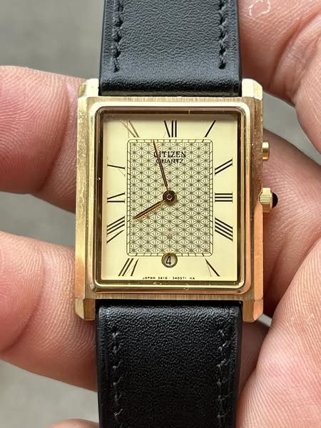 Citizen alarm tank quartz watch 3450-340302 Y, case no.4100300