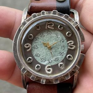 Art deco hand made Quartz watch, case no.21703 , made in Japan.