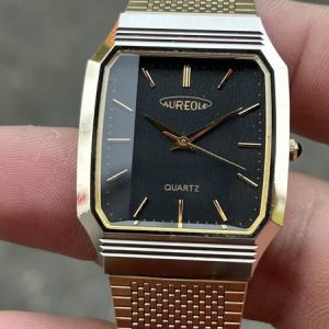 Aureole Quartz watch STAINLESS STEEL BACK SW - E237, case no.700631, made in Japan.