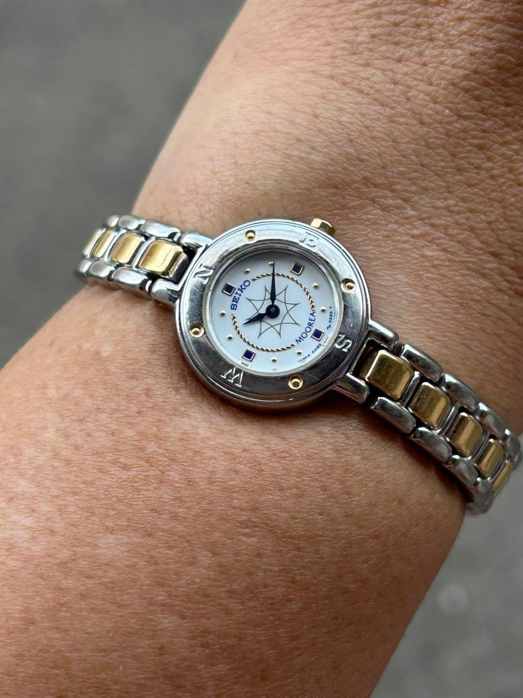 Seiko Moorea Lady Quartz watch 4N20-015A St.Steel+Base metal