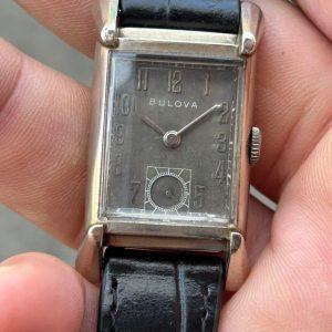BULOVA Fifthave New York manual winding 21 jewels Cal.7AK, Swiss made .