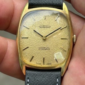 Vintage Aureole 17 jewels incabloc manual winding watch 103.22/ 537.098.41, Swiss made.