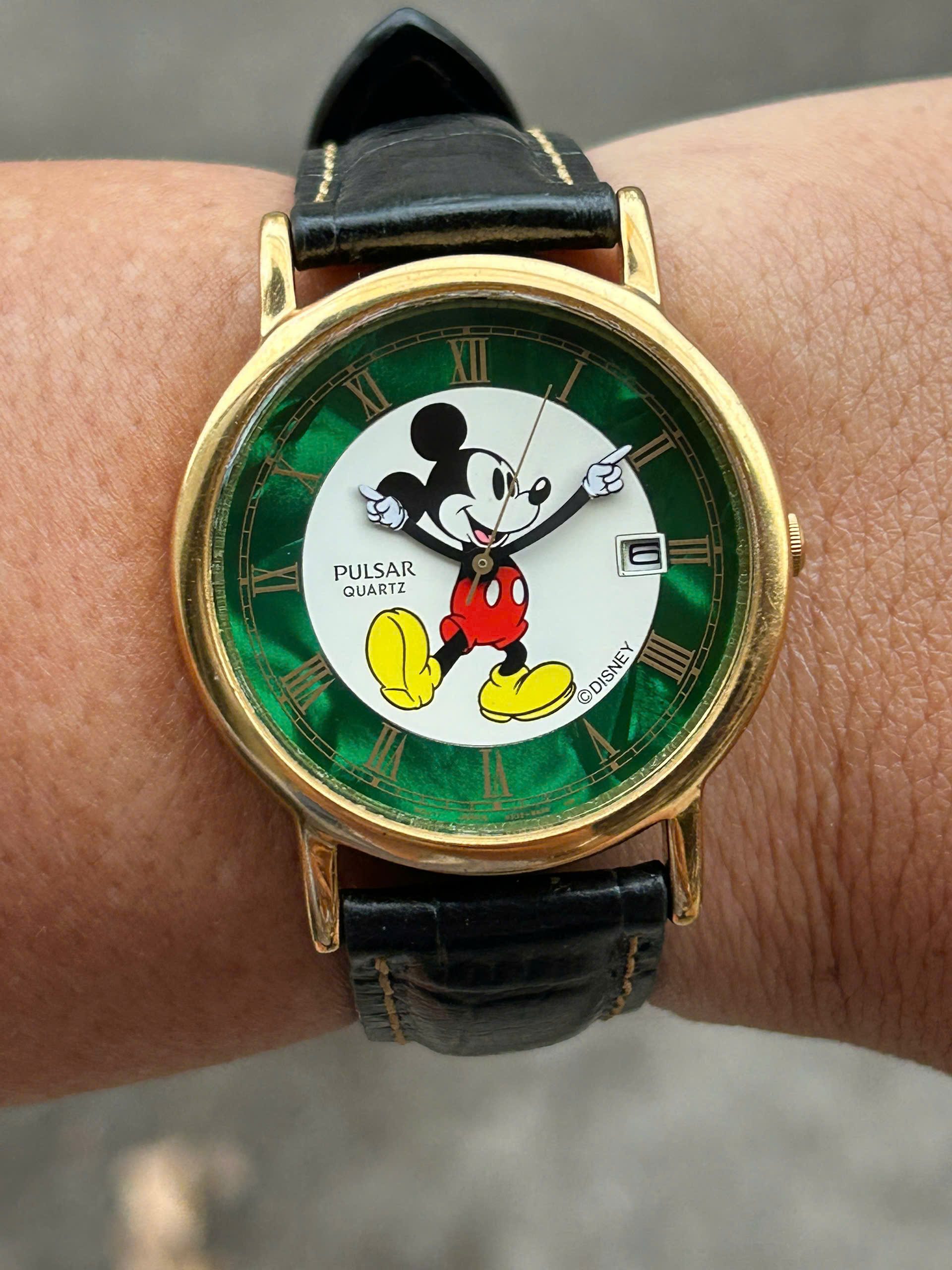 レトロ　PULSAR ミッキー　腕時計 Pulsar Disney Mickey quartz watch V532-9A00, case no.350223, made