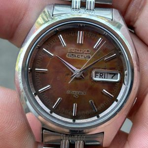 Seiko 5 Actus automatic watch, Cal.7019-7060 day date / case no.133467 , made in Japan.