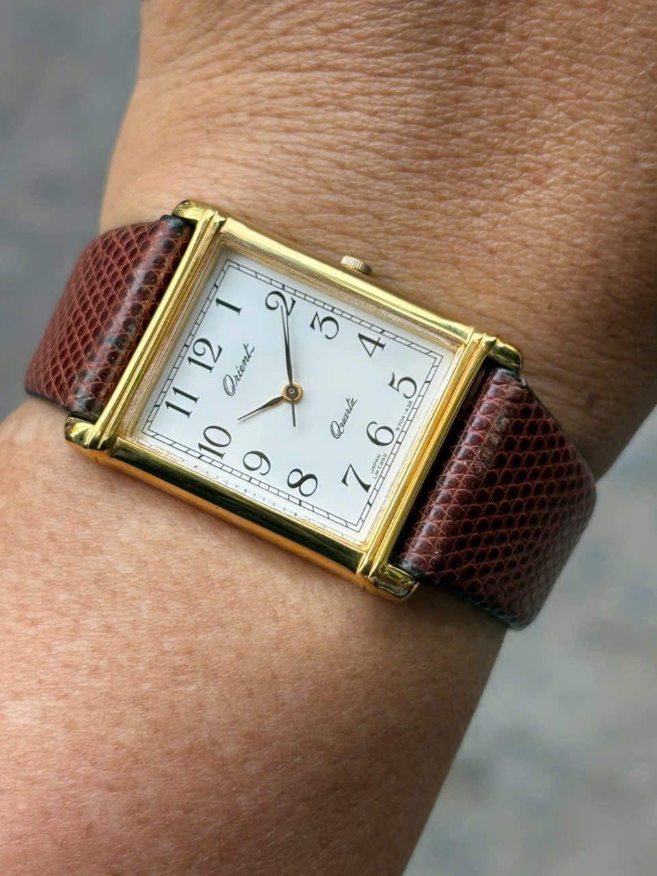 Orient tank Quartz Vintage watch GP C25570-40 CS , made in Japan