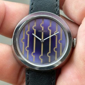 Seiko Chariot 11-0790 hand winding 21 Jewels ST.Steel/ case no.390332 , made in Japan.