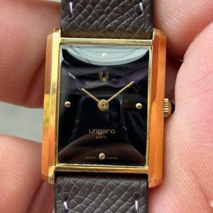 Ungaro Paris tank quartz watch, case no.910894, Swiss made.