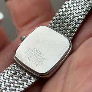 Seiko Exceline 3F31‑5A30 シルバー Seiko Ladies Exceline quartz watch 3F31-5A30 / case no.530170