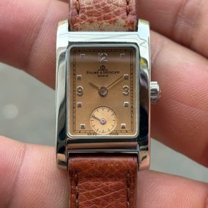 Baume Mercier Geneve Tank Quartz Watch MV045139/ Case no.2721276, Swiss made.