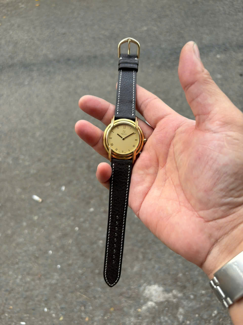 Fendi Quartz Vintage watch 012-338 , Swiss made. – Long's Fine Watches