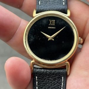 Seiko Chariot hand winding 2220-0530 ASGP hi beat 28800, case no.621221, made in Japan.