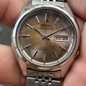 Seiko 5 Actus automatic watch 7019-7060 day date, case no.562585 , made in Japan.