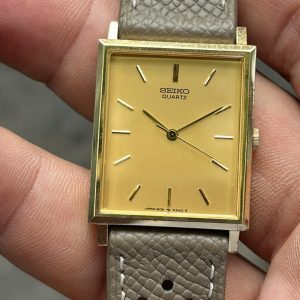 Seiko Tank Quartz watch 2C21-5180, case no.660077, made in Japan.
