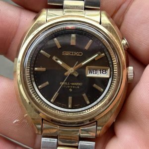 Seiko Bell Matic automatic watch 17 Jewels 4006 -7000 / case no.951301, made in Japan.