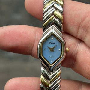 Revie lady quartz watch, made in Japan.