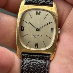 Vintage Nina Ricci Paris manual winding Watch, made in France.