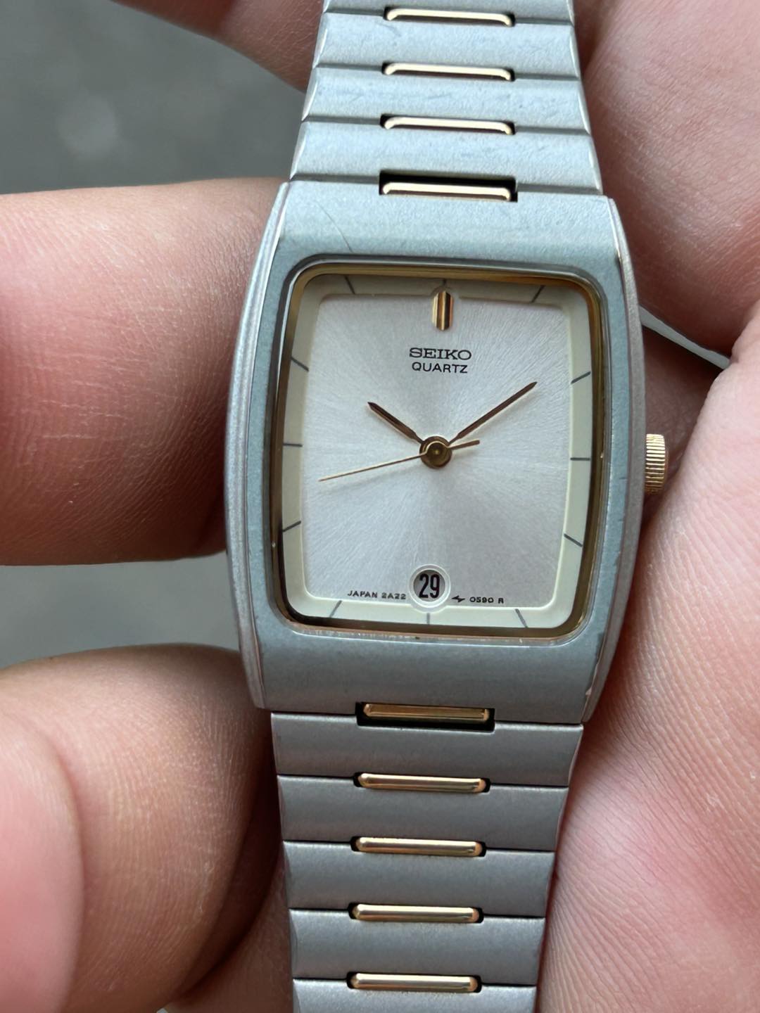 セイコー　2A22-5170 稼働 Seiko Quartz 2A22-5170, case no.551149, made in Japan. – Long's