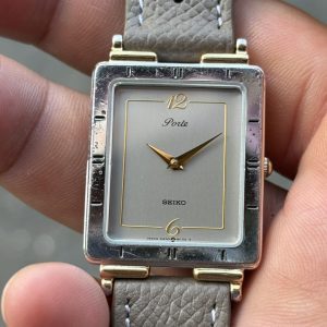 Seiko Porte Quartz watch 5P30-5G00, case no.6D0186, made in Japan.