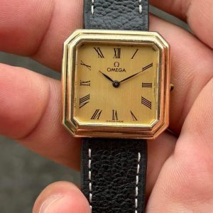 Vintage Omega manual winding 17 Jewels Genève   watch Silver 925 Cal.625, case no.5110013, Swiss made.