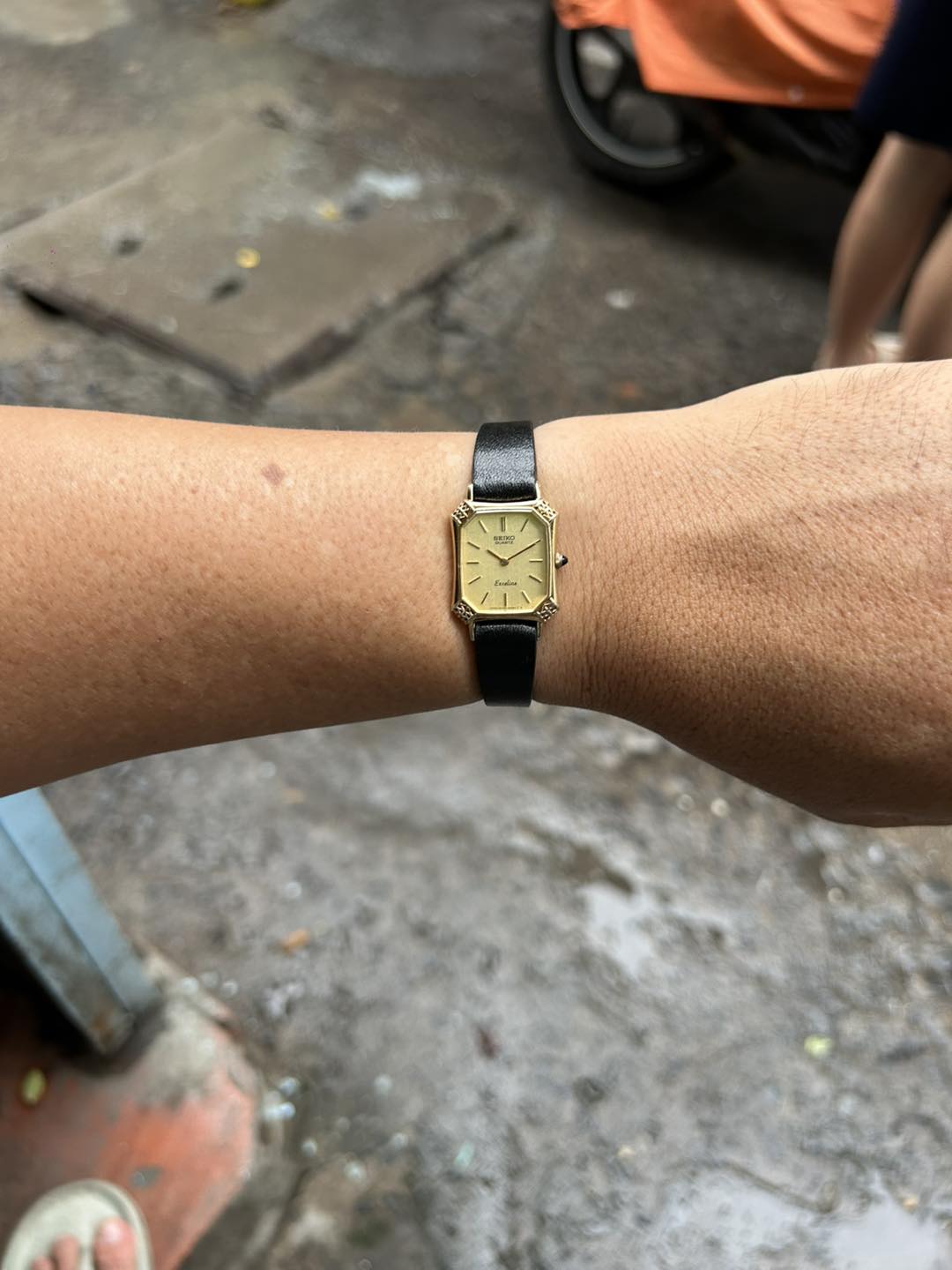 SEIKO セイコー エクセリーヌ 8420-5390 クォーツ 腕時計 SEIKO セイコー エクセリーヌ 8420-5390 クォーツ 腕時計