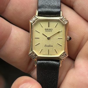 Seiko Exceline lady Quartz watch 8420-5390/case no.180295, made in Japan.