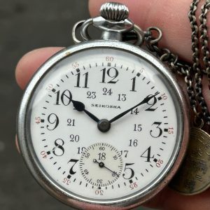 Vintage Seikosha Military Pocket manual winding watch SKS 57414 / Case no.2024, made in Japan .
