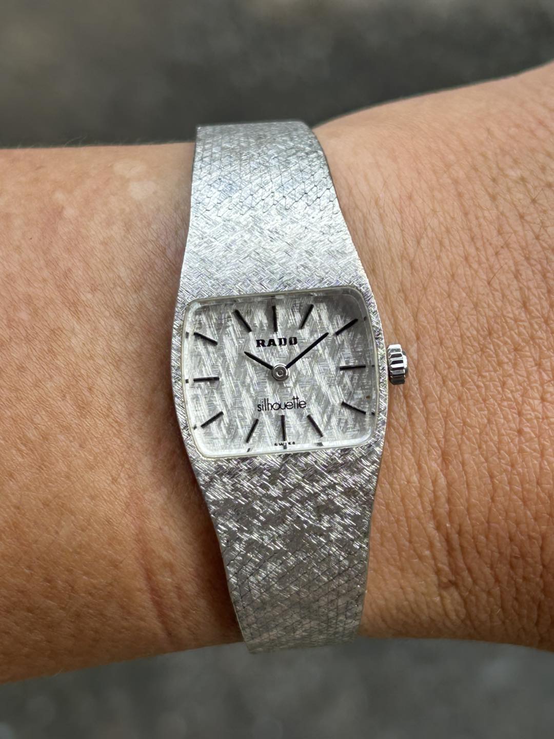 504 RADO シルエット レディース 時計 シルバー ホワイト アンティーク