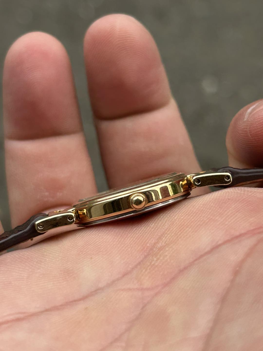 Toyota lady quartz watch VX50-6030, made in Japan . – Long's Fine